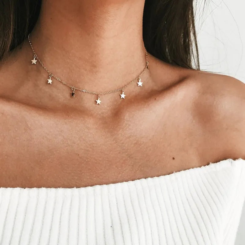 Collana girocollo con nappa a stella