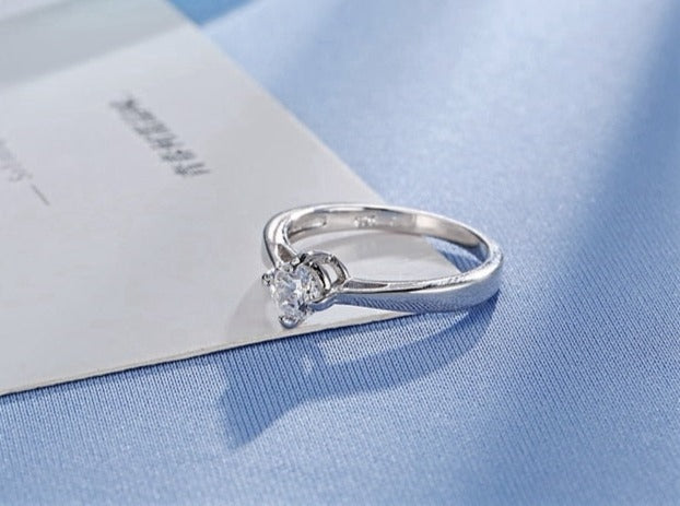 Anello da donna classico semplice