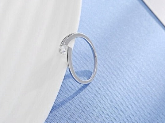 Bague femme classic forme CZ Crystal en Argent