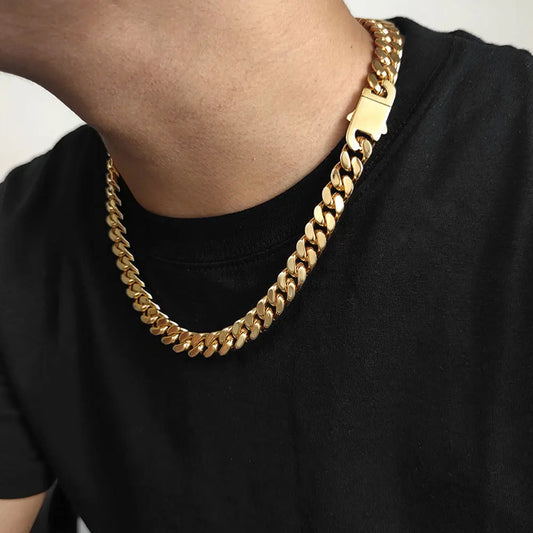 Collier à maillons cubains en acier inoxydable