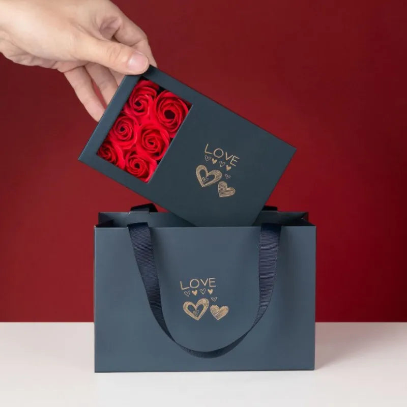 Boite de roses pour bijoux