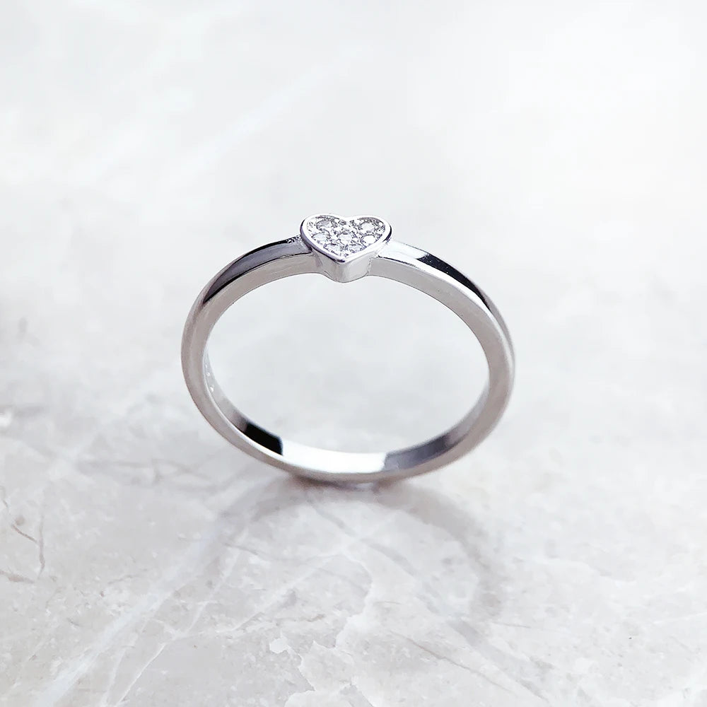 Bague Cœur d'Amour - Style Européen - Bijou Raffiné pour Femmes - Cadeau Romantique d'Été en Argent Sterling 925