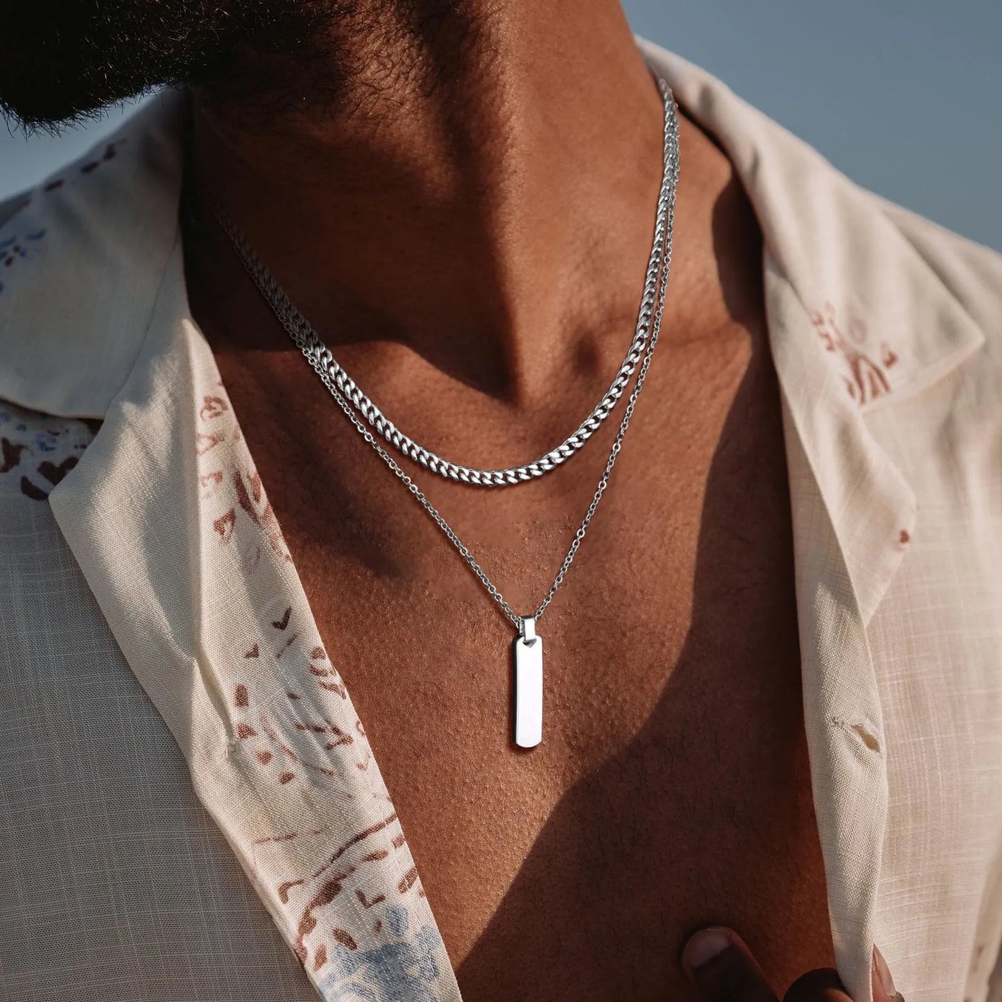 Ensemble de colliers géométriques à barres