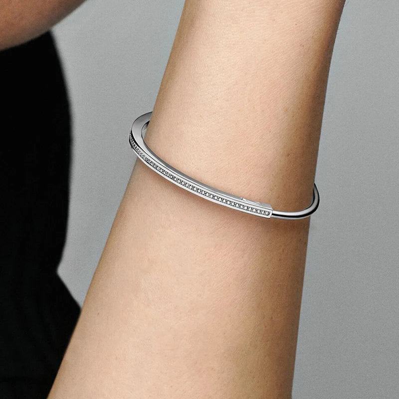 Bracelet cuff