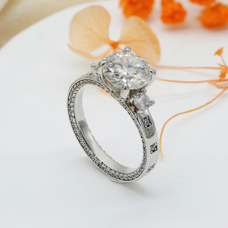 Bague Moissanite VVS en Argent Sterling