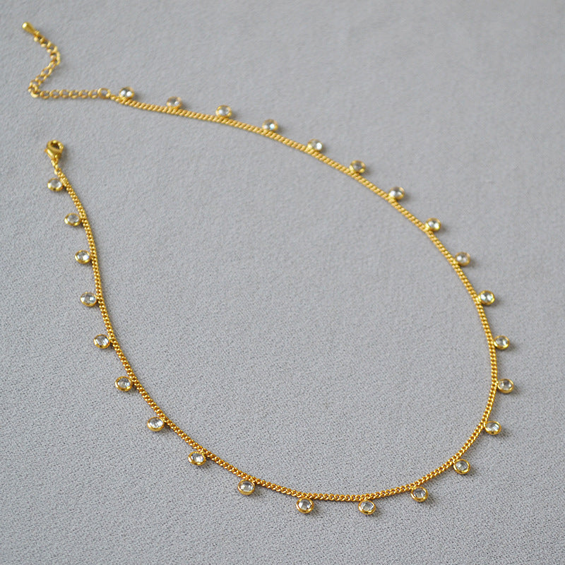 Collana a catena corta con clavicola