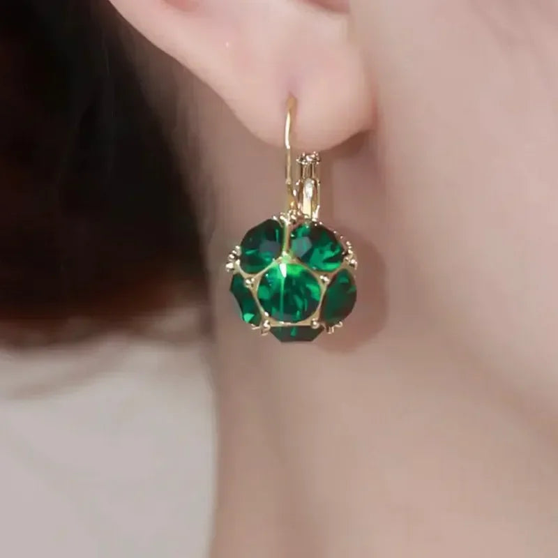 New Exaggeration Ocean Shell Texture Stud Earrings for Women Trendy Accessories Personalization Jewelry Earrings Daily Wear
