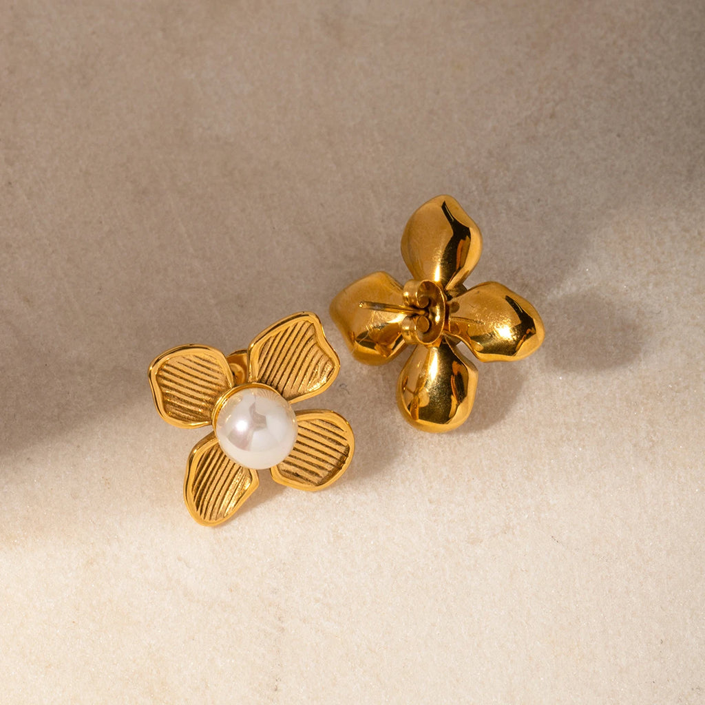 Aeterna Flos: Boucles d'Oreilles en Acier Inoxydable Texturé et Perles