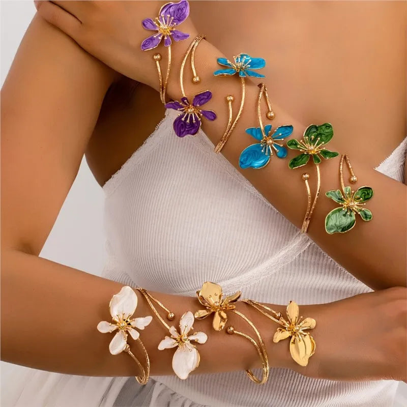 1pc Elegant & Sexy Floral Open Cuff Armlet for Women Vintage Enamel Glaze Craft Flower Open Arm Ring Jewelry Gift