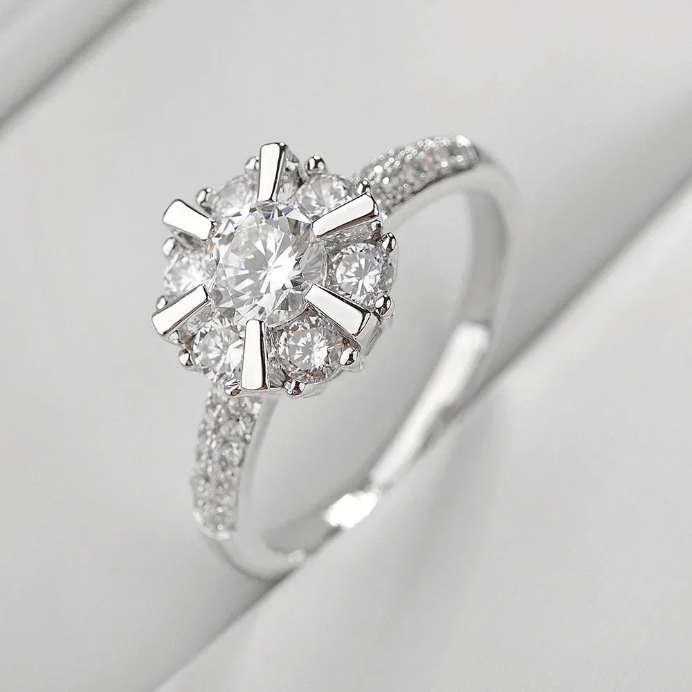 Bague Femme Ornée de Cristaux
