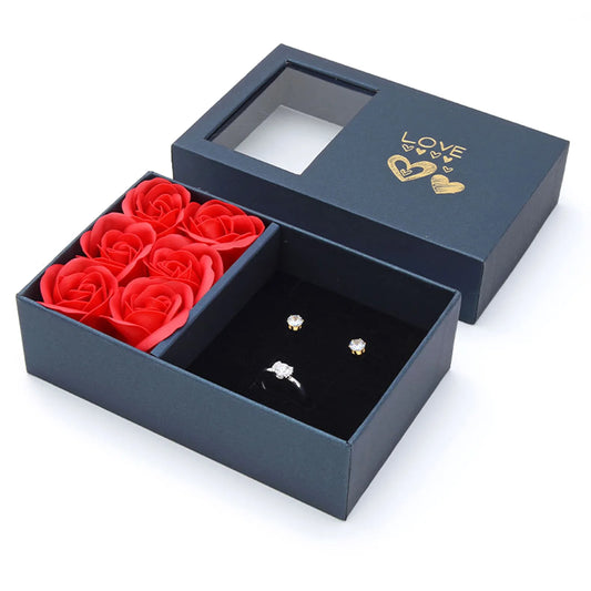 Boite de roses pour bijoux