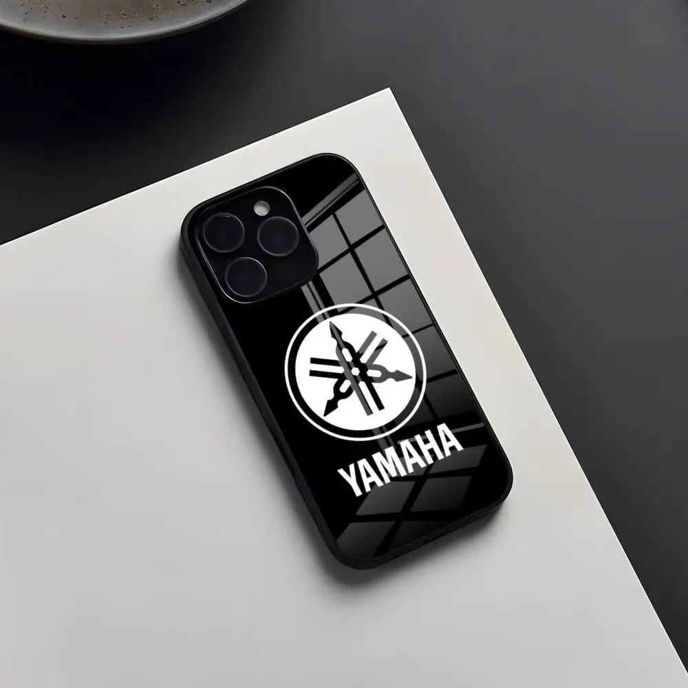 Coque en Verre YAMAHA pour iPhone 11 à 17 – Pro, Pro Max, Plus