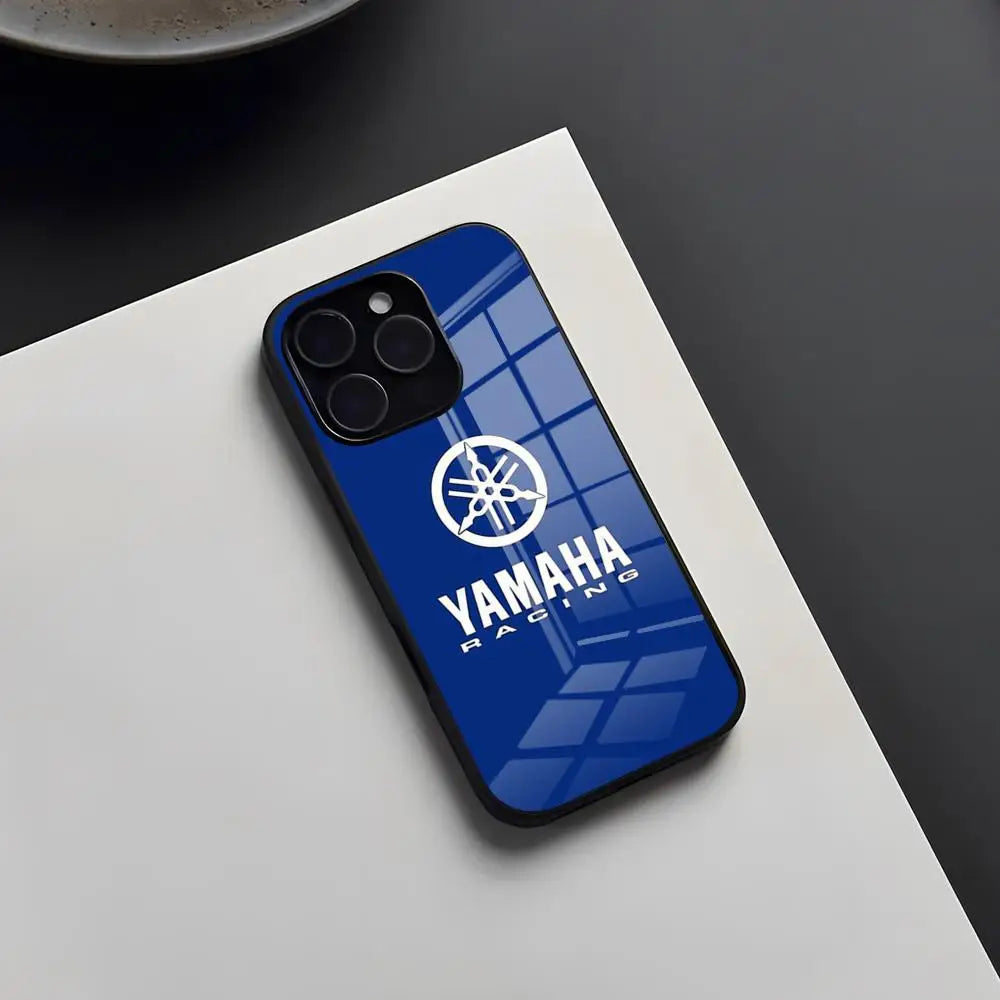 Coque en Verre YAMAHA pour iPhone 11 à 17 – Pro, Pro Max, Plus