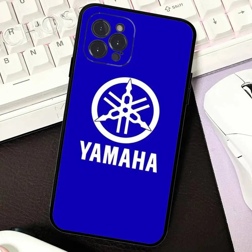Coque Silicone Motif YAMAHA pour iPhone 11 à 17 – Pro, Pro Max, Plus, Mini