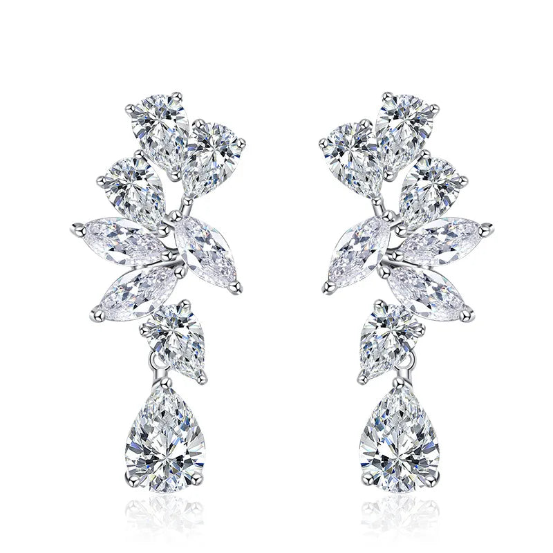 Boucles d'oreilles pendantes en feuille de moissanite