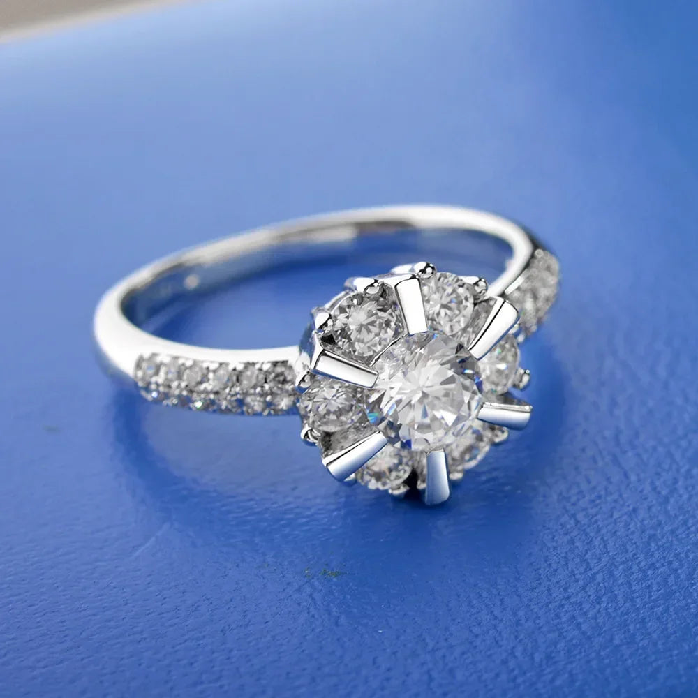 Bague Femme Ornée de Cristaux