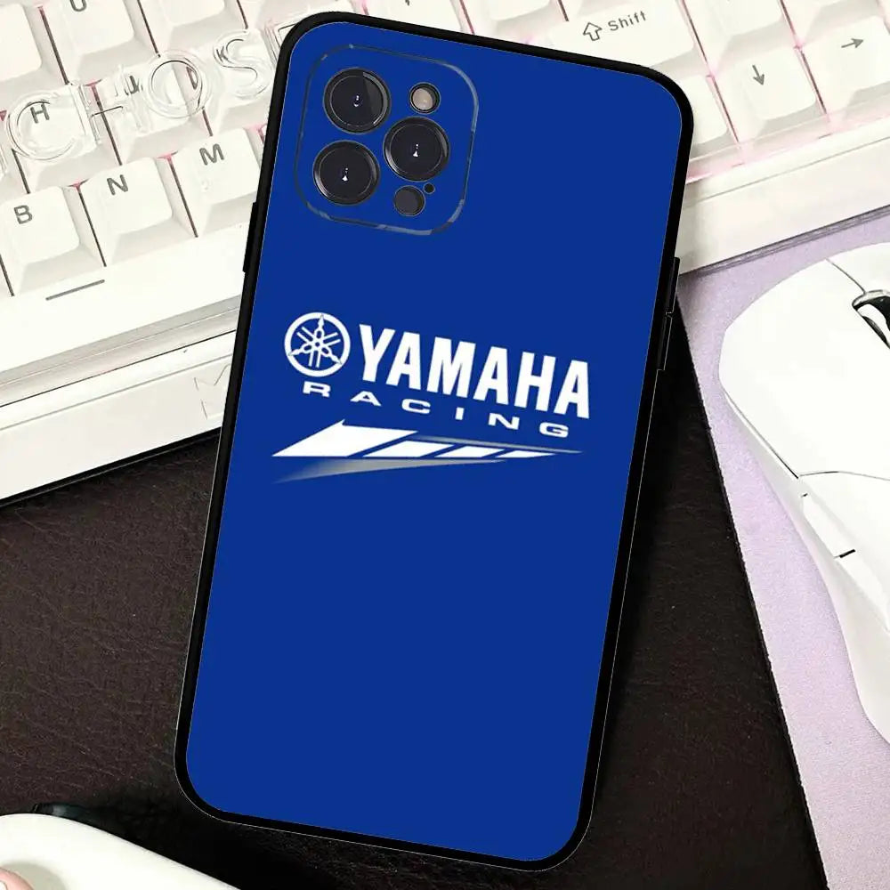 Coque Silicone Motif YAMAHA pour iPhone 11 à 17 – Pro, Pro Max, Plus, Mini