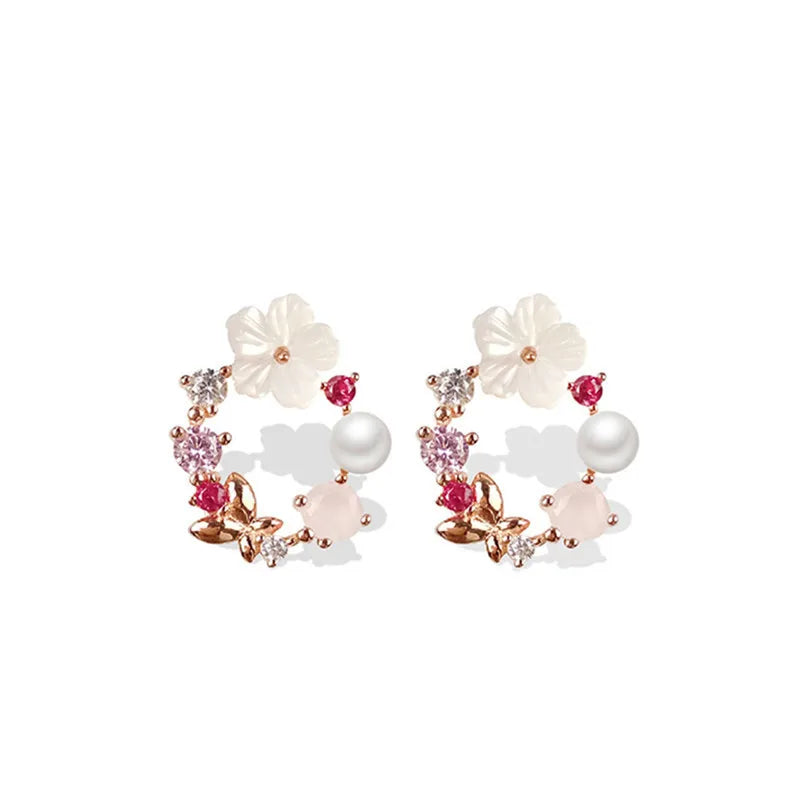 Boucles d'oreilles créoles en forme de fleur cristal rose et papillon perle