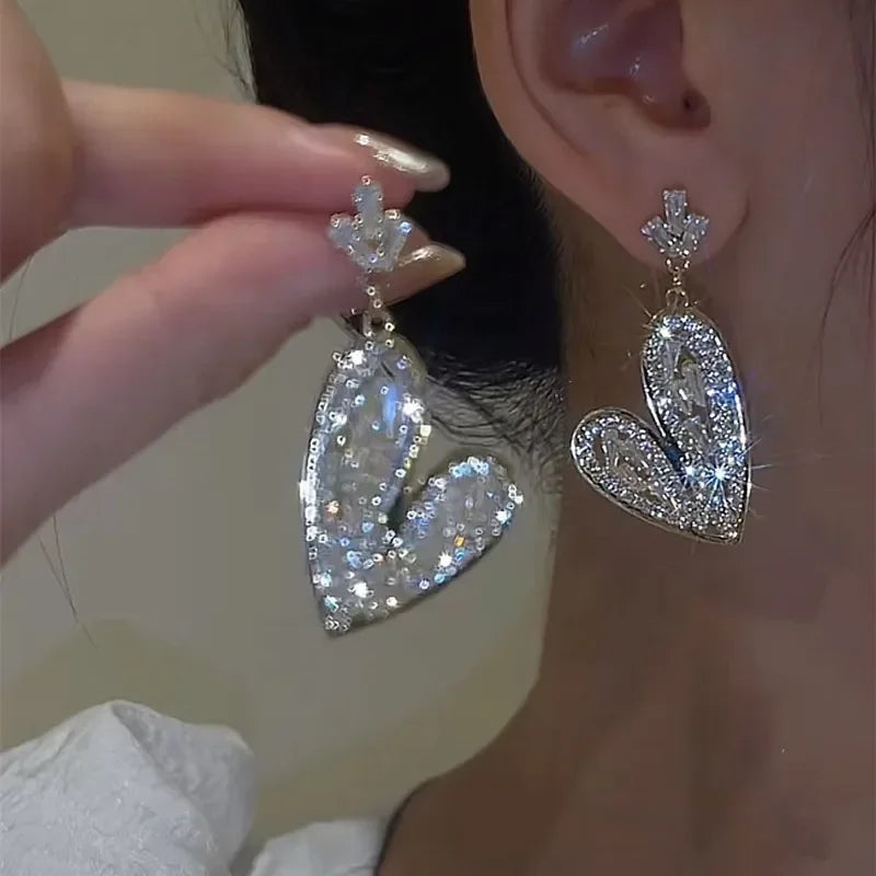 New Exaggeration Ocean Shell Texture Stud Earrings for Women Trendy Accessories Personalization Jewelry Earrings Daily Wear